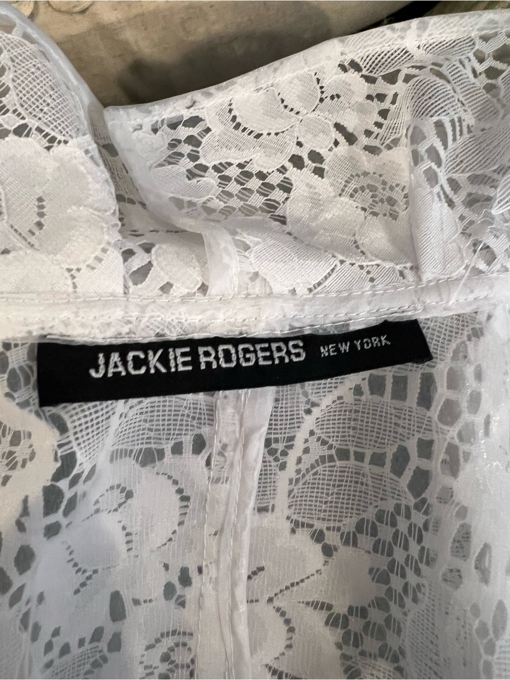 White Lace Ruffle Front Women's Top 100% silk - Picture 10 of 12